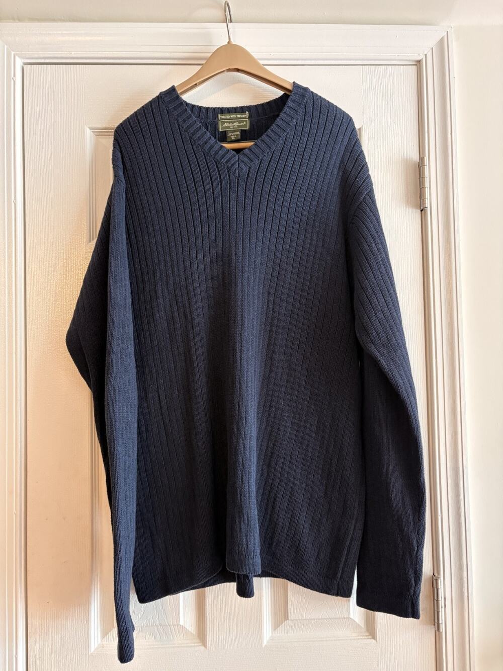 Eddie Bauer Mens XL Tall Navy Blue Cable Knit Teflon Sweater